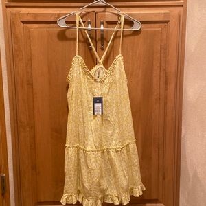 *NEVER WORN, with tags, fun summery dress, size large!